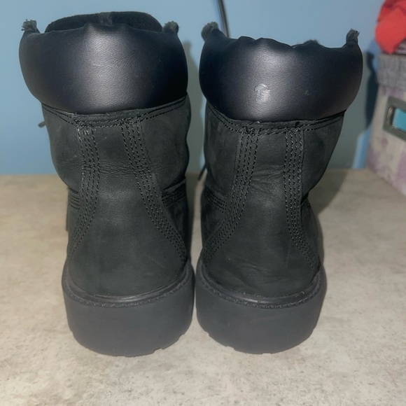 used timberland boots - Picture 3 of 9